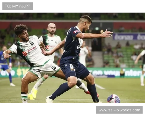 墨尔本联连败暴露问题，失误增多致榜首易主