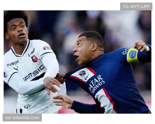 消息:为提升转播信号质量,法甲要求所有俱乐部在2026年夏季前完成场馆光纤网络铺设